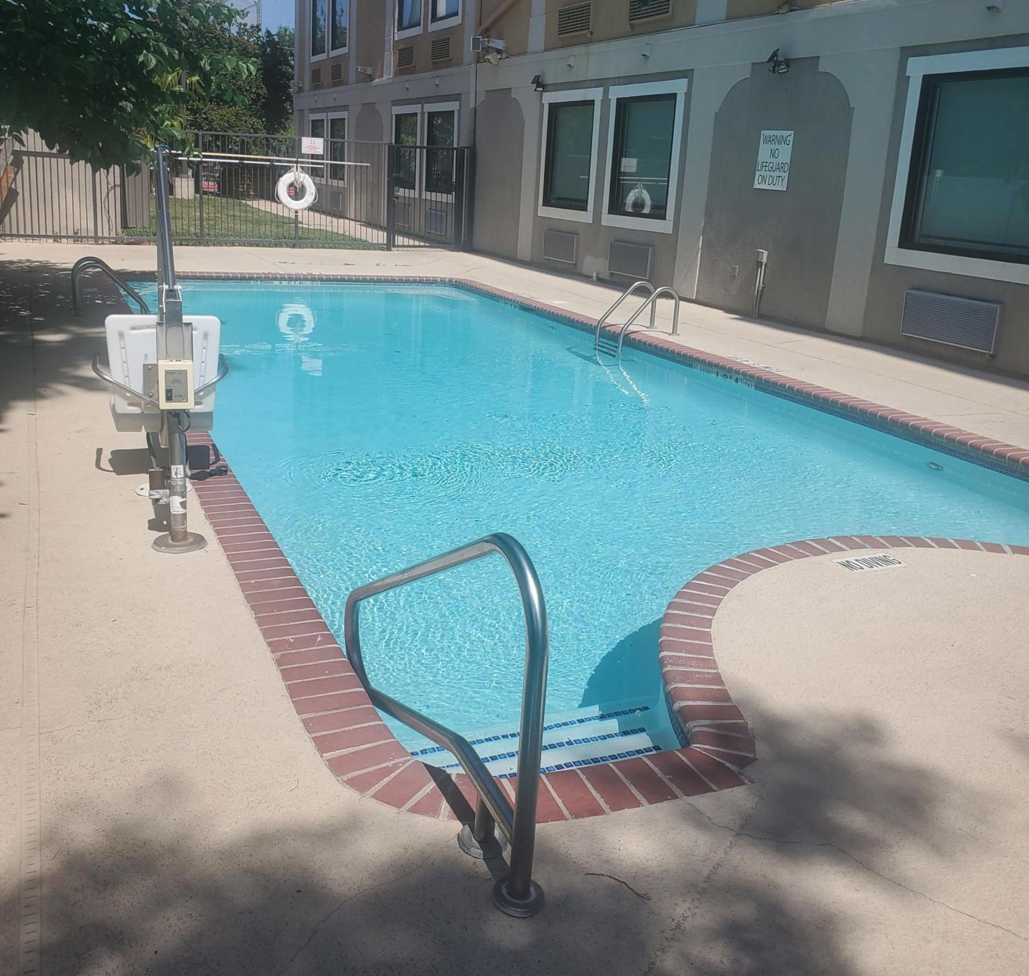 Holiday Inn Express & Suites San Antonio - Downtown Market Area By Ihg Εξωτερικό φωτογραφία