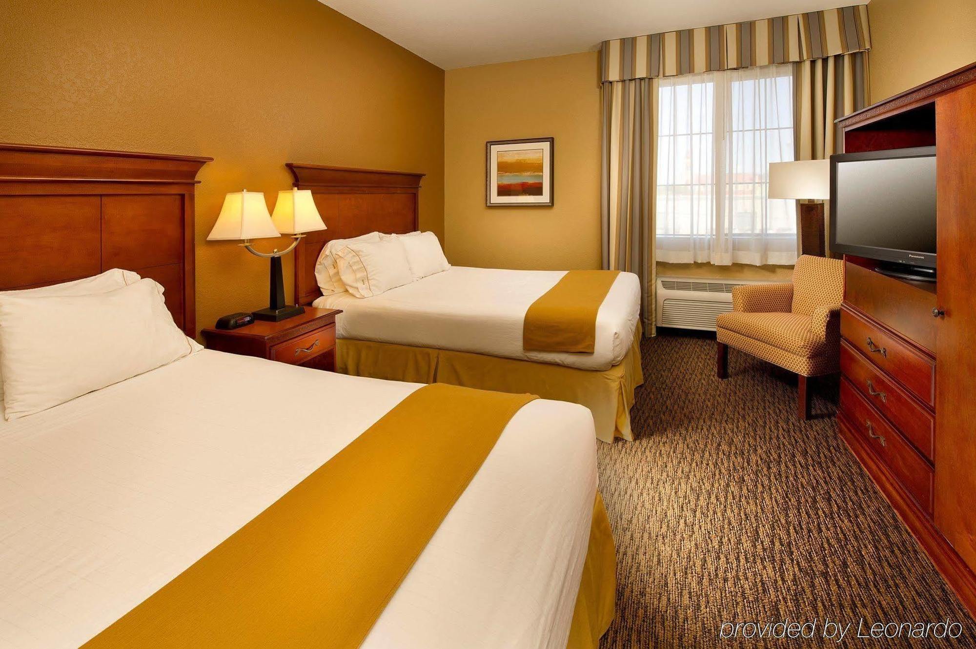 Holiday Inn Express & Suites San Antonio - Downtown Market Area By Ihg Εξωτερικό φωτογραφία